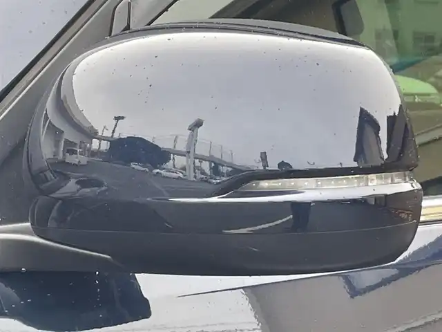 ホンダ Ｎ ＯＮＥ プレミアム ツアラー 千葉県 2023(令5)年 0.9万km ブレーズピーコックマイカ 純正ナビ(CD/DVD/フルセグTV/BT)/15インチ純正アルミホイール/ハーフレザーシート/オートクルーズ/パドルシフト/前席シートヒーター/ステアリングスイッチ/プッシュスタート/オートライト/ブレーキホールド機能/横滑り防止機能/パーキングソナー/車線逸脱防止機能/衝突軽減ブレーキ機能/フロントライトレベライザー/電動格納ミラー/ウィンカーミラー/エコ走行モード/ビルドインETC2.0/取説/ナビ説明書/スペアキー