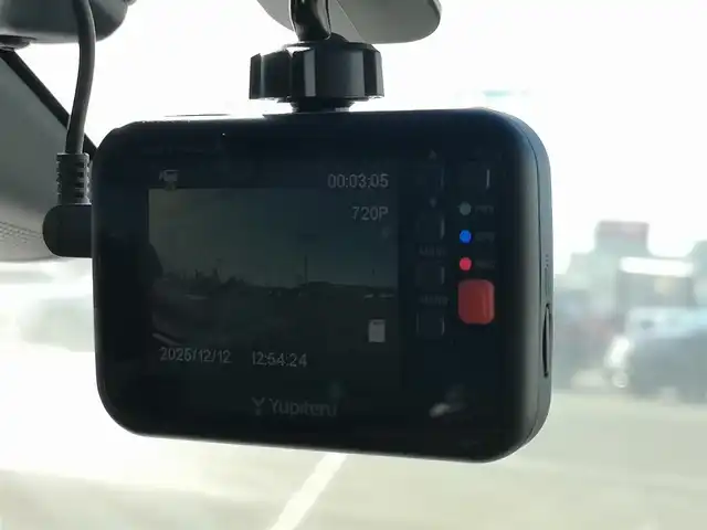 ホンダ オデッセイ アブソルート 茨城県 2014(平26)年 7.6万km プレミアムヴィーナスブラックP 純正ナビ/【AM・FM・DISC・USB・iPod・BT・TV・HDMI】/Bカメラ/ETC/前方ドラレコ/両側パワスラ/アイドリングストップ/パドルシフト/クルコン/ステリモ/オートライト/Fフォグ/LEDライト/純正フロアマット/純正アルミホイール