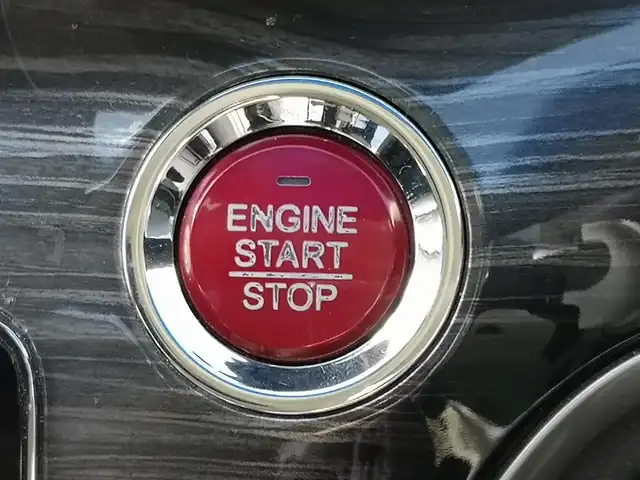 ホンダ オデッセイ アブソルート 茨城県 2014(平26)年 7.6万km プレミアムヴィーナスブラックP 純正ナビ/【AM・FM・DISC・USB・iPod・BT・TV・HDMI】/Bカメラ/ETC/前方ドラレコ/両側パワスラ/アイドリングストップ/パドルシフト/クルコン/ステリモ/オートライト/Fフォグ/LEDライト/純正フロアマット/純正アルミホイール