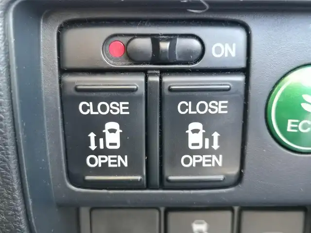 ホンダ オデッセイ アブソルート 茨城県 2014(平26)年 7.6万km プレミアムヴィーナスブラックP 純正ナビ/【AM・FM・DISC・USB・iPod・BT・TV・HDMI】/Bカメラ/ETC/前方ドラレコ/両側パワスラ/アイドリングストップ/パドルシフト/クルコン/ステリモ/オートライト/Fフォグ/LEDライト/純正フロアマット/純正アルミホイール