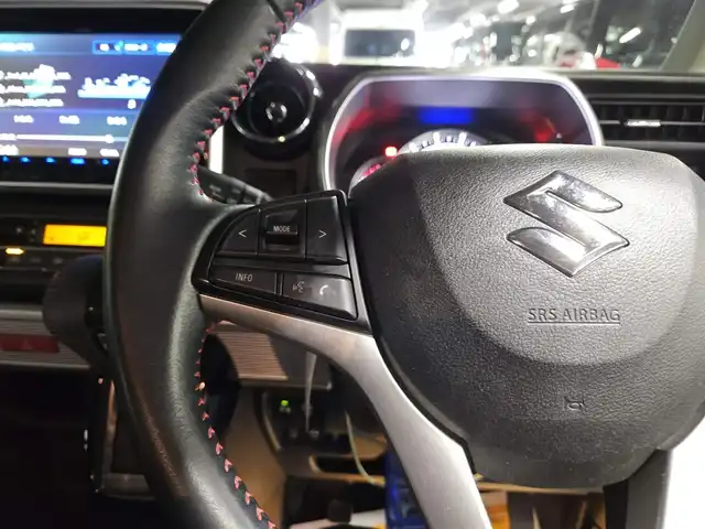 スズキ スペーシア カスタム HYBRID XS 長崎県 2021(令3)年 2.9万km ブリスクブルーM ケンウッドナビ/フルセグTV/両側パワースライドドア/バックカメラ/前後ドライブレコーダー/アダプティブクルーズコントロール/リアパーキングセンサー/セーフティサポート/・衝突被害軽減ブレーキ/・後退時ブレーキサポート/・車線逸脱警報/・前後誤発進抑制機能/・ハイビームアシスト/LEDヘッドランプ/革巻きステアリング/ステアリングスイッチ/ハーフレザーシート/運転席シートヒーター/純正15インチアルミホイール/スマートキー/プッシュエンジンスタート/禁煙車