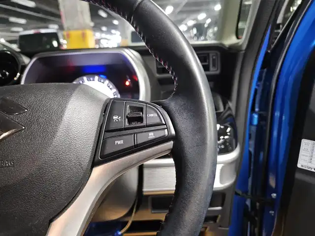 スズキ スペーシア カスタム HYBRID XS 長崎県 2021(令3)年 2.9万km ブリスクブルーM ケンウッドナビ/フルセグTV/両側パワースライドドア/バックカメラ/前後ドライブレコーダー/アダプティブクルーズコントロール/リアパーキングセンサー/セーフティサポート/・衝突被害軽減ブレーキ/・後退時ブレーキサポート/・車線逸脱警報/・前後誤発進抑制機能/・ハイビームアシスト/LEDヘッドランプ/革巻きステアリング/ステアリングスイッチ/ハーフレザーシート/運転席シートヒーター/純正15インチアルミホイール/スマートキー/プッシュエンジンスタート/禁煙車