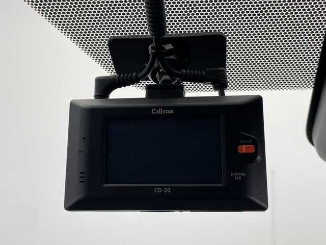 トヨタ ヴェルファイア ハイブリット Z プレミア 千葉県 2024(令6)年 2.5万km ブラック ユニバーサルステップ/衝突軽減ブレーキ/レーンキープアシスト/レーダークルーズコントロール/オートマチックハイビーム/全方位カメラ/純正メモリナビ/（フルセグ/Bluetooth/HDMI/FM/AM）/ETC/ドライブレコーダー（前後）/レザーシート/シートヒーター（運転席＋助手席）/エアシート（運転席＋助手席）/シートメモリー/アイドリングストップ/ブラインドスポットモニター/デジタルインナーミラー/ヘッドアップディスプレイ/LEDヘッドライト/フォグライト/電動格納ミラー/ロールサンシェード/パドルシフト