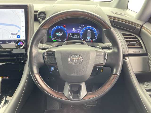 トヨタ ヴェルファイア ハイブリット Z プレミア 千葉県 2024(令6)年 2.5万km ブラック ユニバーサルステップ/衝突軽減ブレーキ/レーンキープアシスト/レーダークルーズコントロール/オートマチックハイビーム/全方位カメラ/純正メモリナビ/（フルセグ/Bluetooth/HDMI/FM/AM）/ETC/ドライブレコーダー（前後）/レザーシート/シートヒーター（運転席＋助手席）/エアシート（運転席＋助手席）/シートメモリー/アイドリングストップ/ブラインドスポットモニター/デジタルインナーミラー/ヘッドアップディスプレイ/LEDヘッドライト/フォグライト/電動格納ミラー/ロールサンシェード/パドルシフト