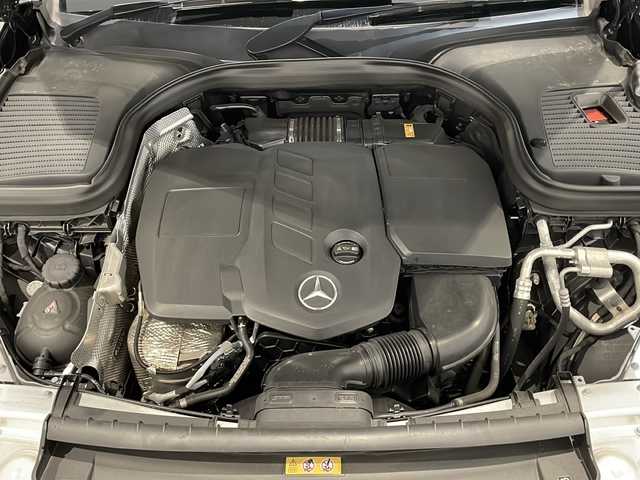メルセデス・ベンツ ＧＬＣ２２０ d 4マチック クーペ AMGライン 新潟県 2019(令1)年 4.5万km オブシディアンブラック ・標準装備/レーダーセーフティーパッケージ/・アダプティブクルーズコントロール/・ブラインドスポットモニター/・パークディスタンスコントロール/・レーンキープアシスト/360度カメラ/アダプティブブレーキ/アダプティブブレーキライト/アダプティブハイビームプラス/アダプティブパーキングアシスト/パーキングアシストリアビューカメラ/純正ナビ/・Bluetooth/・フルセグTV/アンビエントライト/USB×2/黒革ハーフレザーシート/パワーバックドア/オートライト/オートエアコン/パワーシート/シートヒーター
