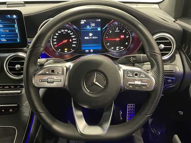 メルセデス・ベンツ ＧＬＣ２２０ d 4マチック クーペ AMGライン 新潟県 2019(令1)年 4.5万km オブシディアンブラック ・標準装備/レーダーセーフティーパッケージ/・アダプティブクルーズコントロール/・ブラインドスポットモニター/・パークディスタンスコントロール/・レーンキープアシスト/360度カメラ/アダプティブブレーキ/アダプティブブレーキライト/アダプティブハイビームプラス/アダプティブパーキングアシスト/パーキングアシストリアビューカメラ/純正ナビ/・Bluetooth/・フルセグTV/アンビエントライト/USB×2/黒革ハーフレザーシート/パワーバックドア/オートライト/オートエアコン/パワーシート/シートヒーター