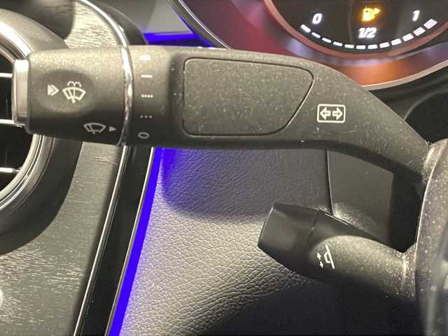 メルセデス・ベンツ ＧＬＣ２２０ d 4マチック クーペ AMGライン 新潟県 2019(令1)年 4.5万km オブシディアンブラック ・標準装備/レーダーセーフティーパッケージ/・アダプティブクルーズコントロール/・ブラインドスポットモニター/・パークディスタンスコントロール/・レーンキープアシスト/360度カメラ/アダプティブブレーキ/アダプティブブレーキライト/アダプティブハイビームプラス/アダプティブパーキングアシスト/パーキングアシストリアビューカメラ/純正ナビ/・Bluetooth/・フルセグTV/アンビエントライト/USB×2/黒革ハーフレザーシート/パワーバックドア/オートライト/オートエアコン/パワーシート/シートヒーター