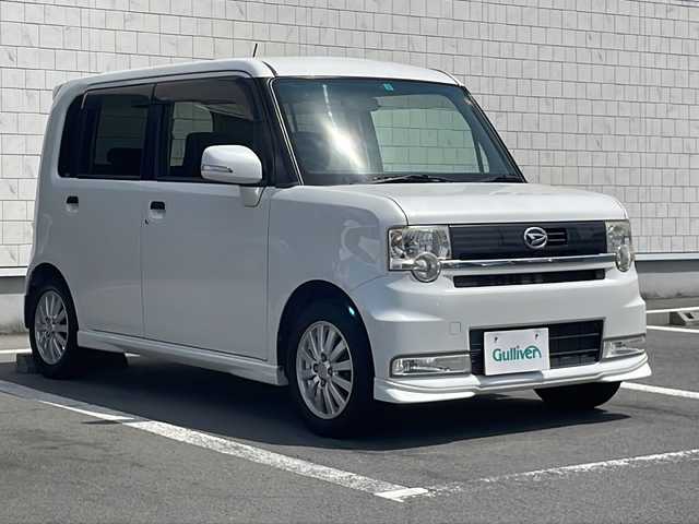 ダイハツ ムーヴ コンテ カスタム Xリミテッド 静岡県 2010(平22)年 6万km パールホワイトⅢ 社外ナビ（CN-R300WD）/CD/DVD再生可能/フルセグTV/アンダースポイラー/リヤスポイラー/HIDヘッドライト/本革ステアリング/純正アルミホイール/ウィンカーミラー/スマートキー/保証書/スペアキーあり