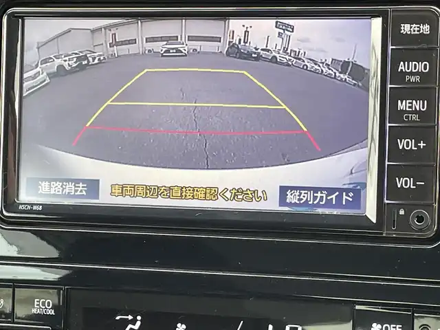 トヨタ プリウス S 群馬県 2020(令2)年 4.1万km スーパーホワイトⅡ 純正ナビ　/フルセグ・Ｂｌｕｅｔｏｏｔｈ・ＣＤ・ＤＶＤ　/バックカメラ　/ビルトインＥＴＣ　/アダプティブクルーズコントロール　/レーンアシスト　/衝突軽減ブレーキ　/オートハイビーム　/純正フロアマット　/純正ＡＷ
