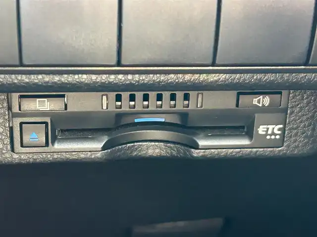 トヨタ カローラ スポーツ G Z 宮城県 2020(令2)年 8万km アティチュードブラックマイカ/ダークブルーマイカメタリック 2トーン 9インチディスプレイオーディオ/6スピーカー/＝＝＝/セーフティセンス/・プリクラッシュセーフティ/・レーンディパーチャーアラート/・ブレーキ制御付クルーズコントロール/・オートマチックハイビーム/・ロードサインアシスト/クリアランスソナー/バックソナー/バックカメラ/ビルトインETC/ハーフレザーシート/シートヒーター/革巻きステアリング/ステアリングスイッチ/電動パーキングブレーキ/ブレーキホールド/LEDヘッドライト/フォグランプ/オートライト/スマートキー＆プッシュスタート/電動格納ミラー/社外18インチAW/フロアマット/ドアバイザー/トノカバー/W/サイド/カーテンエアバッグ