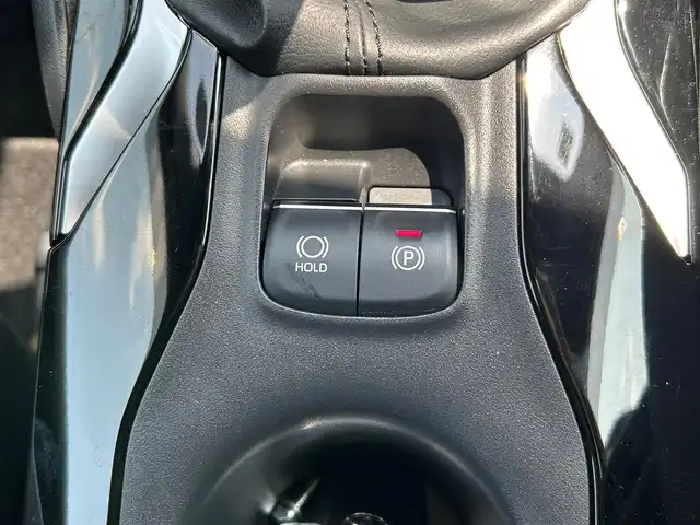 トヨタ カローラ スポーツ G Z 宮城県 2020(令2)年 8万km アティチュードブラックマイカ/ダークブルーマイカメタリック 2トーン 9インチディスプレイオーディオ/6スピーカー/＝＝＝/セーフティセンス/・プリクラッシュセーフティ/・レーンディパーチャーアラート/・ブレーキ制御付クルーズコントロール/・オートマチックハイビーム/・ロードサインアシスト/クリアランスソナー/バックソナー/バックカメラ/ビルトインETC/ハーフレザーシート/シートヒーター/革巻きステアリング/ステアリングスイッチ/電動パーキングブレーキ/ブレーキホールド/LEDヘッドライト/フォグランプ/オートライト/スマートキー＆プッシュスタート/電動格納ミラー/社外18インチAW/フロアマット/ドアバイザー/トノカバー/W/サイド/カーテンエアバッグ