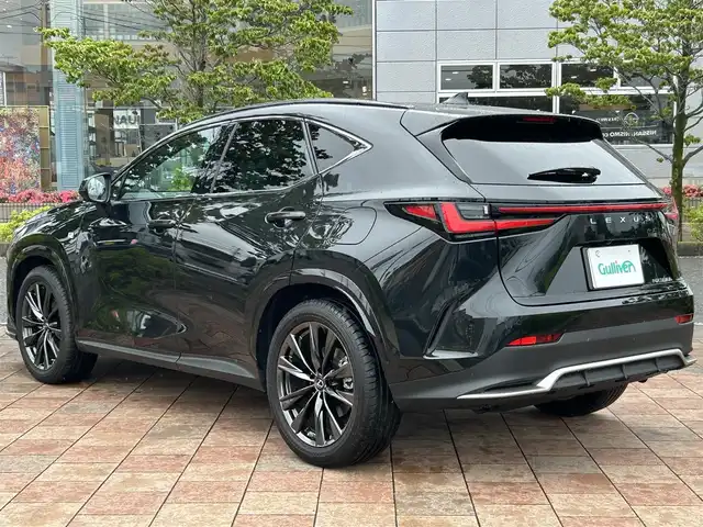 レクサス ＮＸ 350h Fスポーツ 福島県 2022(令4)年 1.2万km グラファイトブラックガラスフレーク 純正ナビゲーション/【BT/USB/TV】/サンルーフ/アラウンドビューモニター/ドライブレコーダー/ビルトインETC2.0/デジタルインナーミラー/電動リアゲート/レーンディパーチャーアラート/パーキングサポートブレーキ/クリアランスソナー/ブラインドスポットモニター/リアクロストラフィックアラート/リアカメラディテクション/前席パワーシート/運転席シートメモリー/前席シートヒーター/前席ベンチレーション/ステアリングヒーター/ステアリングリモコン/パドルシフト/置くだけ充電/純正フロアマット
