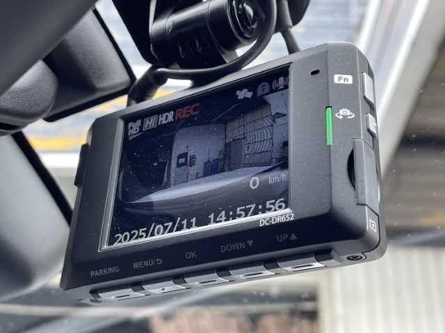 トヨタ ハイラックス Z GRスポーツ 福島県 2023(令5)年 4.3万km スーパーホワイトⅡ AIS検査済み/【2506044860】/純正ナビ　/Ｂｌｕｅｔｏｏｔｈ　/全方位カメラ　/リフトアップ　/ホワイトレター　/ハードカバー　/スキッドプレート　/ツィーター　/Ｄ席パワーシート　/前後ドライブレコーダー　/LEDヘッドライト/フォグランプ/ＥＴＣ/パドルシフト/17AW KMC KM545 TREK(社外）/モンスタ　テレーングリッパー（社外）/社外パーツ取付有