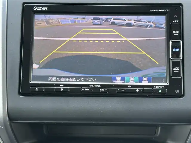 ホンダ フリード ハイブリット EX 千葉県 2018(平30)年 3.6万km ホワイトオーキッドパール 純正メモリナビ/(フルセグTV/BT/CD/DVD/FM/AM)/バックカメラ/衝突被害軽減システム/車線逸脱警報/クルーズコントロール/ハーフレザーシート/両側パワースライドドア/ビルトインETC/ドライブレコーダー/アイドリングストップ/LEDヘッドライト/フォグランプ/オートライト/ウィンカーミラー/電動格納ミラー/純正15インチAW/シートヒーター/シートリフター/プッシュスタート/スマートキー/フロアマット/ドアバイザー/スペアキー/取扱説明書/保証書