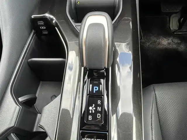 トヨタ クラウン スポーツ Z 福島県 2024(令6)年 0.3万km プレシャスホワイトパール 4WD/モデリスタエアロ（F/S/R）/モデリスタホイール/T-connect対応/純正メモリナビ/　【フルセグ/USB/BT】/アドバンスドパーク/バックカメラ/全周囲カメラ/ステアリングスイッチ/レーダークルーズコントロール/ヘッドアップディスプレイ/ブラインドスポットモニター/本革シート/前席パワーシート/前席エアシート/前席シートヒーター/ステアリングヒーター/ビルトインETC2.0/デジタルインナーミラー/LEDヘッドライト（AUTO機能付き）/オートマチックハイビーム/レーンキープアシスト/パーキングアシスト/コーナーセンサー/横滑り防止機能/衝突軽減システム/電動リアゲート