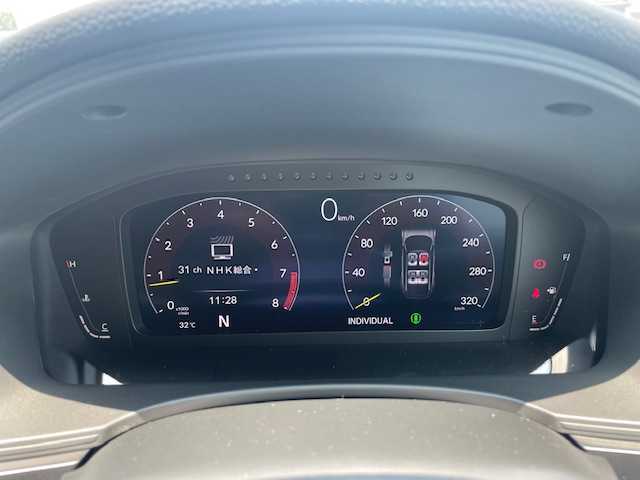 ホンダ シビック タイプR 三重県 2025(令7)年 0.2万km クリスタルブラックパール ホンダセンシング/・衝突軽減ブレーキ/・歩行者事故低減ステアリング/・路外逸脱抑制機能/・アダプティブクルーズコントロール/・車線維持支援システム/・近距離衝突軽減ブレーキ/・先行車発進お知らせ機能/・標識認識機能/・オートハイビーム/・ブラインドスポットインフォメーション/・パーキングセンサーシステム/・後退出庫サポート/ホンダコネクトディスプレイ/【ナビ/フルセグ/Bluetooth/USB/スマホ連携】/バックカメラ/ビルトインETC2.0/前後ドライブレコーダー/オートライト/フルLEDヘッドランプ/265/30R19インチ純正AW/プッシュスタート/スマートキー/スペアキー/純正フロアマット