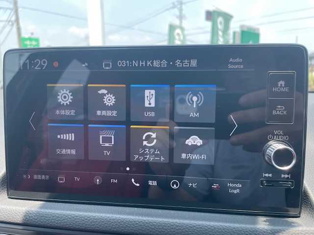 ホンダ シビック タイプR 三重県 2025(令7)年 0.2万km クリスタルブラックパール ホンダセンシング/・衝突軽減ブレーキ/・歩行者事故低減ステアリング/・路外逸脱抑制機能/・アダプティブクルーズコントロール/・車線維持支援システム/・近距離衝突軽減ブレーキ/・先行車発進お知らせ機能/・標識認識機能/・オートハイビーム/・ブラインドスポットインフォメーション/・パーキングセンサーシステム/・後退出庫サポート/ホンダコネクトディスプレイ/【ナビ/フルセグ/Bluetooth/USB/スマホ連携】/バックカメラ/ビルトインETC2.0/前後ドライブレコーダー/オートライト/フルLEDヘッドランプ/265/30R19インチ純正AW/プッシュスタート/スマートキー/スペアキー/純正フロアマット