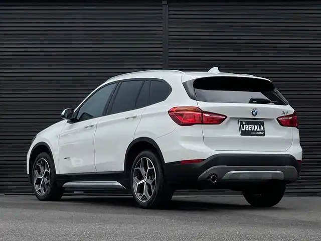 ＢＭＷ Ｘ１ xDrive 18d xライン 山梨県 2017(平29)年 6.5万km アルピンホワイトⅢ アドバンストAS/ACC /インテリジェントS/純正ＨＤＤナビ/Ｂカメラ/前後ＰＤＣ/コンフォートＡ/電動リアゲート/ミラー型ＥＴＣ/ＣＤ/ＤＶＤ/ＢＴ/フィルム/オートライト/黒半革/スペア/取説