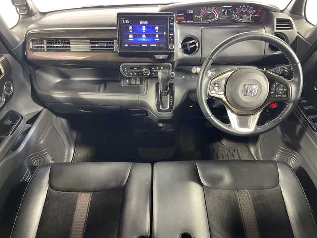 ホンダ Ｎ ＢＯＸ カスタム G L ターボ ホンダセンシング 神奈川県 2020(令2)年 3.5万km プラチナホワイトパール 純正8型SDナビ　Gatherｓ/AM FM CD DVD BT USB iPod SD AppleCarplay/バックカメラ/両側パワースライドドア/ホンダセンシング/アダプティブクルーズコントロール/シートヒーター/純正フロアマット/ステアリングスイッチ/オートマチックハイビーム/オートライト/クリアランスソナー/ETC/パドルシフト/純正15インチAW/LEDヘッドライト/レーンキープアシスト/スマートキー/スペアキー
