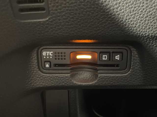 ホンダ Ｎ ＢＯＸ カスタム G L ターボ ホンダセンシング 神奈川県 2020(令2)年 3.5万km プラチナホワイトパール 純正8型SDナビ　Gatherｓ/AM FM CD DVD BT USB iPod SD AppleCarplay/バックカメラ/両側パワースライドドア/ホンダセンシング/アダプティブクルーズコントロール/シートヒーター/純正フロアマット/ステアリングスイッチ/オートマチックハイビーム/オートライト/クリアランスソナー/ETC/パドルシフト/純正15インチAW/LEDヘッドライト/レーンキープアシスト/スマートキー/スペアキー