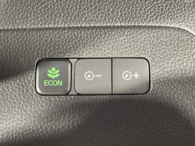 ホンダ Ｎ ＢＯＸ カスタム G L ターボ ホンダセンシング 神奈川県 2020(令2)年 3.5万km プラチナホワイトパール 純正8型SDナビ　Gatherｓ/AM FM CD DVD BT USB iPod SD AppleCarplay/バックカメラ/両側パワースライドドア/ホンダセンシング/アダプティブクルーズコントロール/シートヒーター/純正フロアマット/ステアリングスイッチ/オートマチックハイビーム/オートライト/クリアランスソナー/ETC/パドルシフト/純正15インチAW/LEDヘッドライト/レーンキープアシスト/スマートキー/スペアキー