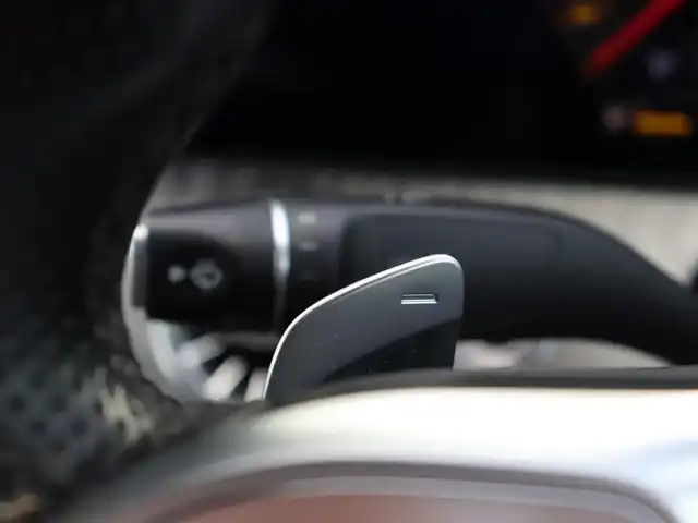メルセデス・ベンツ ＣＬＳ２２０ｄ スポーツ エクスクルーシブPKG 宮城県 2018(平30)年 7万km ダイヤモンドホワイト エクスクルーシブパッケージ/純正ナビ【ＢＴ／フルセグＴＶ／ＵＳＢ／ＳＤ】/サンルーフ　/アクティブブレーキアシスト/アクティブレーンキープアシスト/レーンチェンジアシスト/ブラインドスポットアシスト/アダプティブクルーズコントロール/黒レザーシート　/ブルメスターサウンドシステム　/前席メモリー付きパワーシート　/全席シートヒーター/前席エアシート　/パヒュームアトマイザー　/ヘッドアップディスプレイ/エアサス　/全方位カメラ/バックカメラ/パドルシフト/ダイヤモンドグリル/アンビエントライト/パワーバックドア/前後ドライブレコーダー/純正19インチAW/LEDヘッドライト/ETC2.0/禁煙車