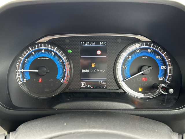 三菱 デリカミニ T プレミアム 岐阜県 2025(令7)年 0.1千km ナチュラルアイボリーメタリック 登録時走行距離13km/ワンオーナー/純正9型ディスプレイオーディオ/全方位カメラ・バックカメラ/Blue tooth・USB入力端子・iPod・AUX/衝突被害軽減システム/コーナーセンサー後方/LEDヘッドライト/オートライト/レーダークルーズコントロール/レーンキープアシスト/横滑り防止装置/盗難防止装置/純正15アルミホイール/エアバッグ運転席・助手席+サイド/ハーフレザーシート/シートヒーター前席/ベンチシート/フルフラットシート/両側パワースライドドア/プッシュスタート/スマートキー/ターボ車/ステアリングヒーター/保証書/取扱説明書/記録簿