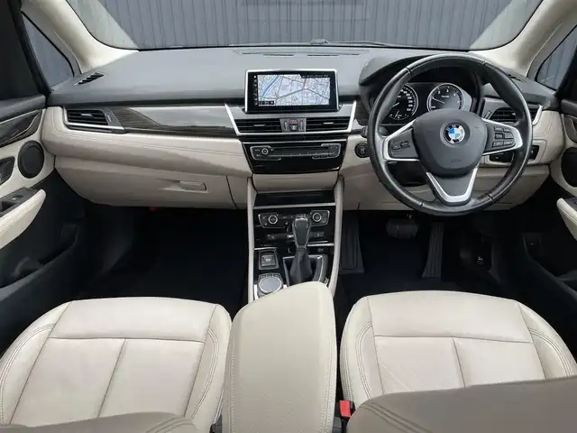 ＢＭＷ ２１８ｄ アクティブツアラー ラグジュアリー 福島県 2018(平30)年 5.5万km サンセットオレンジ 純正HDDナビ/DVD/CD/USB/Bluetooth/バックカメラ/インテリジェントセーフティ/コンフォートアクセス/前後コーナーセンサー/オイスター・ダコタレザーシート/パワーシート/シートヒーター/LEDライト/アンビエントライト/パワーバックドア/フットオープナー/ウッドトリム/スマートキー×2/プッシュスタート/ETC2.0/新車時保証書/取扱説明書
