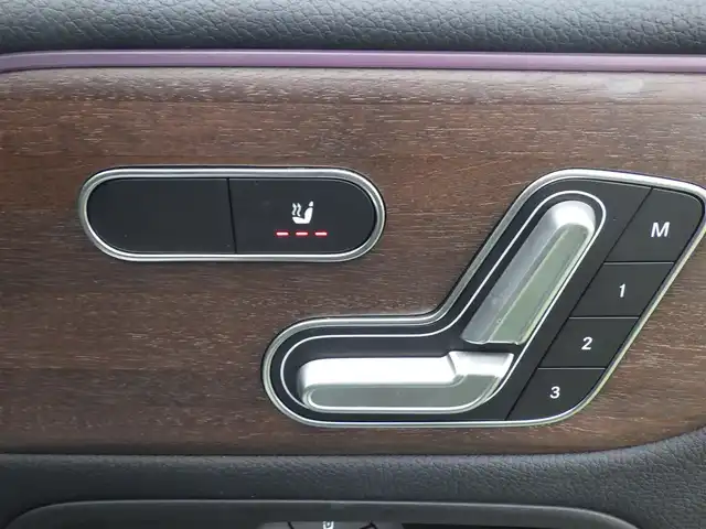 メルセデス・ベンツ Ｂ２００ｄ 千葉県 2020(令2)年 3.7万km ポーラホワイト アクティブブレーキアシスト/アクティブレーンキーピングアシスト/レーンチェンジアシスト/ブラインドスポットアシスト/アテンションアシスト/パワーバックドア/ブラックレザーシート/前席パワーシート/シートヒーター/純正ナビ/地デジTV/【Bluetooth接続】/360°カメラ/革巻きステアリング/ステアリングスイッチ/ETC/LEDヘッドライト/ウインカーミラー/純正17インチアルミホイル/サイド/カーテンエアバッグ/キーレスゴー