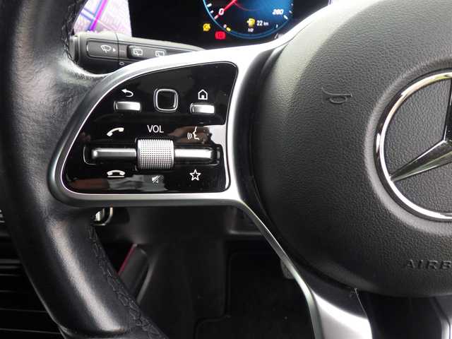 メルセデス・ベンツ Ｂ２００ｄ 千葉県 2020(令2)年 3.7万km ポーラホワイト アクティブブレーキアシスト/アクティブレーンキーピングアシスト/レーンチェンジアシスト/ブラインドスポットアシスト/アテンションアシスト/パワーバックドア/ブラックレザーシート/前席パワーシート/シートヒーター/純正ナビ/地デジTV/【Bluetooth接続】/360°カメラ/革巻きステアリング/ステアリングスイッチ/ETC/LEDヘッドライト/ウインカーミラー/純正17インチアルミホイル/サイド/カーテンエアバッグ/キーレスゴー