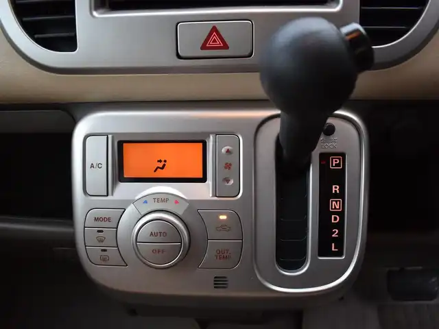 日産 モコ E 福岡県 2010(平22)年 10.5万km モココラール ワンオーナー/純正ナビ(MP309-A)/ワンセグTV/オートライト/純正ドアバイザー/電動格納ミラー