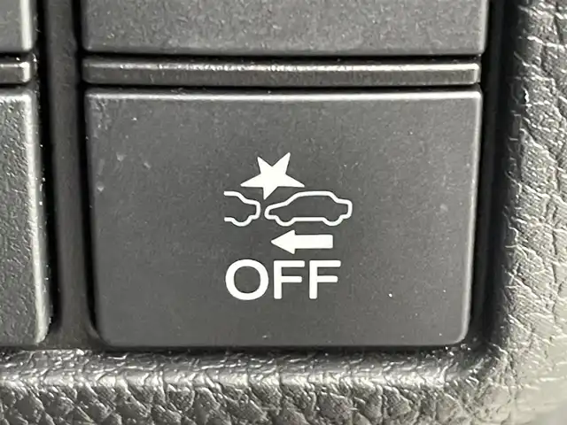 ホンダ Ｎ ＢＯＸ カスタム G L ホンダセンシング 福岡県 2018(平30)年 4.7万km プラチナホワイトパール ホンダセンシング　/バックカメラ　/両側パワースライドドア/前後ドラレコ　/ＡＣＣ　/レーンキープアシスト　/エマージェンシーブレーキ　/ステアリングスイッチ /ビルドインETC /LEDオートライト/オートハイビーム /USB充電/電格ミラー/スマートキー/プッシュスタート