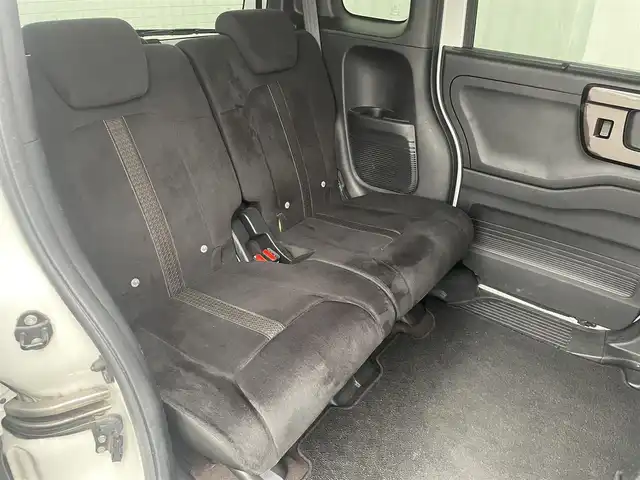 ホンダ Ｎ ＢＯＸ カスタム G L ホンダセンシング 福岡県 2018(平30)年 4.7万km プラチナホワイトパール ホンダセンシング　/バックカメラ　/両側パワースライドドア/前後ドラレコ　/ＡＣＣ　/レーンキープアシスト　/エマージェンシーブレーキ　/ステアリングスイッチ /ビルドインETC /LEDオートライト/オートハイビーム /USB充電/電格ミラー/スマートキー/プッシュスタート