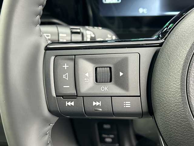 日産 セレナ e－パワー ハイウェイスター V 愛知県 2025(令7)年 0.1千km ホワイト 登録済未使用車/12.3インチ日産コネクトナビ/・フルセグ/・Bluetooth/・Applecarplay/・androidauto/前後ドライブレコーダー/インテリジェント アラウンドビューモニター/ビルトインETC2.0/インテリジェントルームミラー/ワイヤレス充電器/アダプティブLEDヘッドライト/プロパイロット/インテリジェントエマージェンシーブレーキ/インテリジェントクルーズコントロール/先行車発信おしらせ/標識検知/車線維持支援/車線逸脱防止支援/電動パーキングブレーキ