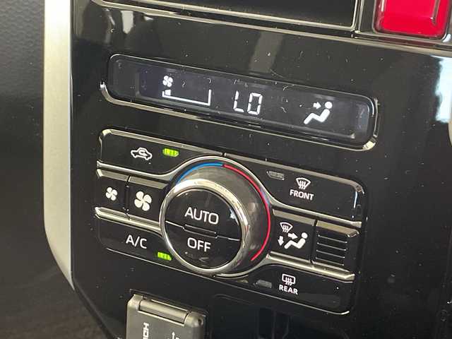 トヨタ ルーミー カスタムG－T 千葉県 2025(令7)年 0.1千km ブラックマイカメタリック/パールホワイト2トーン スマートアシスト/衝突回避支援ブレーキ機能/衝突警報機能/車線逸脱警報機能/誤発進抑制制御機能/先行車発進お知らせ機能/前後コーナーセンサー/標識認識機能(進入禁止)/アダプティブドライビングビーム/全車速追従機能付アダプティブクルーズコントロール/前後ソナー/純正ディスプレイオーディオ/　Bluetooth/AppleCarplay/AndroidAuto/AM/FM/フルセグTV/バックカメラ/両側パワースライドドア/純正15インチAW/純正フロアマット/オートライト/LEDヘッドライト/フォグランプ/電子パーキング/オートブレーキホールド/後席ロールサンシェイド/プッシュスタート/スマートキー