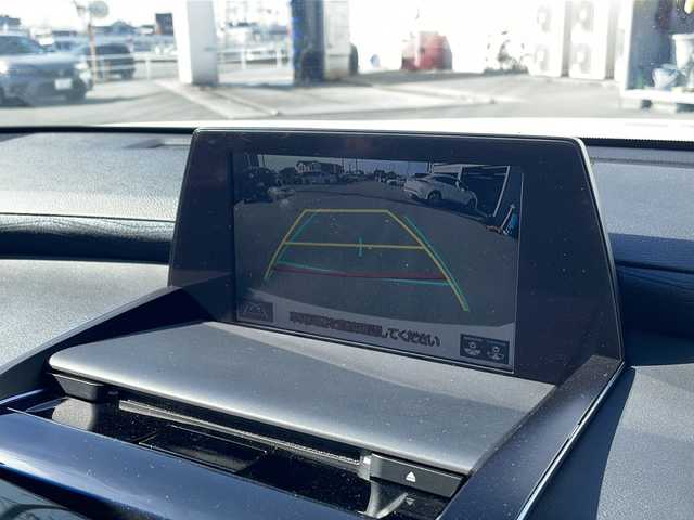 トヨタ クラウン ハイブリッド RS 三重県 2018(平30)年 2.5万km ホワイトパールクリスタルシャイン 禁煙/ワンオーナー/純正ナビ/バックカメラ/前後ドラレコ/ETＣ/ＢＳＭ/ＨＵＤ/ＡＣＣ/ＡＣ100Ｖ/ＵＳＢ給電/前後クリアランスソナー/リアクロストラフィックアラート/プリクラッシュ/ステアヒーター/シートヒーター/パワーシート/チルトテレスコピック/革巻きステアリング/ステアリングスイッチ/パドルシフト/ＬＥＤオートライト/ＬＥＤフォグ/オートリトラウィンカーミラー/スマートエントリーセット/セーフティーパッケージ