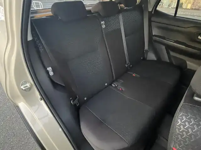 トヨタ ライズ Z 福島県 2025(令7)年 0.5万km ナチュラルベージュマイカM スマートアシスト/・衝突警報/・衝突回避支援ブレーキ機能/・標識認識機能/・先行車発進お知らせ機能/・アダプティブクルーズコントロール/・レーンキープコントロール/・車線逸脱警報機能/・車線逸脱抑制制御機能/・ふらつき警報/・路側逸脱警報/・誤発進抑制機能/社外メモリナビゲーション/型番：X9NX/【CD/DVD/SD/USB/HDMI/Bluetooth/TV】/バックカメラ/前後ドライブレコーダー/ビルトインETC/前席シートヒーター/LEDヘッドライト/・オートライト/・LEDフォグランプ/スマートキー/・プッシュスタート/ステアリングリモコン/アイドリングストップ/社外フロアマット