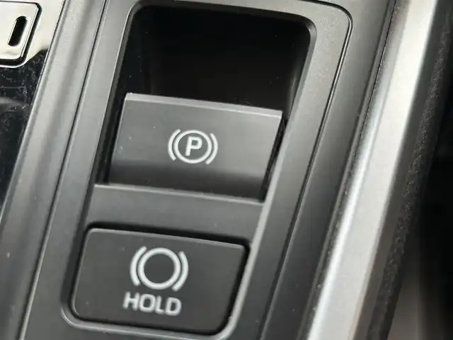 トヨタ ノア S－Z 千葉県 2024(令6)年 1.4万km ホワイトパールクリスタルシャイン トヨタセーフティセンス/純正10.5インチナビ（CD/DVD/TV/BT/HDMI）/13.2インチフリップダウンモニター/デジタルインナーミラー/ビルトインETC2.0/ドラレコ前後/バックモニター/レーダークルーズコントロール/ヘッドアップディスプレイ/両側パワースライド/コーナーセンサー/オートハイビーム/シートヒーター/革巻きステアリング/純正17インチホイール/ワンオーナー