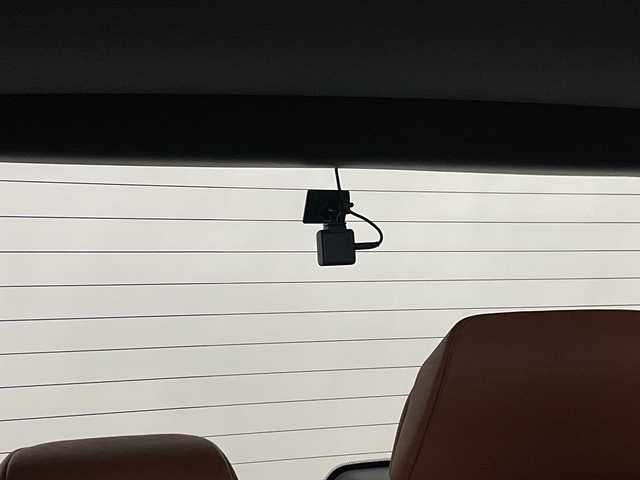 トヨタ ヴェルファイア ハイブリット Z プレミア 埼玉県 2024(令6)年 1.3万km プラチナホワイトパールマイカ ユニバーサルステップ/純正13.2型フリップダウンモニター/ガラスルーフ/純正ディスプレイオーディオ/(Bluetooth/USB/HDMI/AM/FM)/地デジフルセグ/前後ドライブレコーダー/ETC2.0/アダプティブクルーズコントロール/ブラインドスポットモニター/パーキングサポートブレーキ/車線逸脱警報/衝突軽減ブレーキ/クリアランスソナー/オートマチックハイビーム/ヘッドアップディスプレイ/パドルシフト/パワーバックドア/ワイヤレス充電/AC100V/デジタルインナーミラー/シートメモリー/オットマン/シートヒーター・ベンチレーション/電子パーキングシステム/ブレーキホールド/ロールサンシェード/プッシュスタート/ステアリングリモコン/ウィンカーミラー/電動格納ミラー/フロントフォグランプ/社外フロアマット/純正ドアバイザー/純正19インチアルミホイール