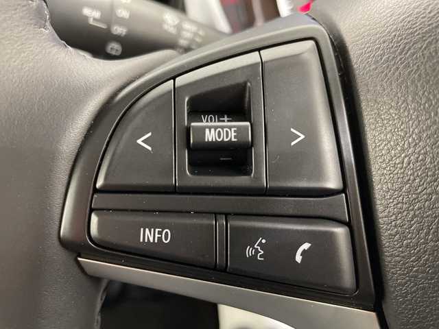 スズキ ハスラー HYBRID X 栃木県 2020(令2)年 5.5万km アクティブイエロー/ホワイト2トーンルーフ 純正ナビ/(CD/DVD/フルセグTV/Bluetooth/ETC)/全方位カメラ/アイドリングストップ/レーンキープアシスト/デュアルカメラブレーキサポート/横滑り防止装置/衝突軽減システム/ドライブレコーダー/スマートキー/プッシュスタート/純正アルミホイール/純正フロアマット/LEDヘッドライト/電動格納ミラー