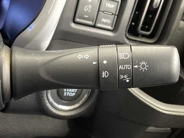 スズキ ハスラー HYBRID X 栃木県 2020(令2)年 5.5万km アクティブイエロー/ホワイト2トーンルーフ 純正ナビ/(CD/DVD/フルセグTV/Bluetooth/ETC)/全方位カメラ/アイドリングストップ/レーンキープアシスト/デュアルカメラブレーキサポート/横滑り防止装置/衝突軽減システム/ドライブレコーダー/スマートキー/プッシュスタート/純正アルミホイール/純正フロアマット/LEDヘッドライト/電動格納ミラー