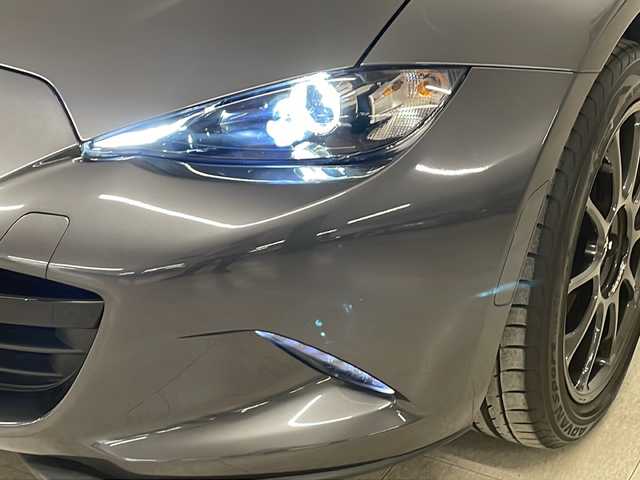 マツダ ロードスター 990S 熊本県 2022(令4)年 1.2万km マシーングレープレミアムM ブラインドスポットモニター/クリアランスソナー/アドバンスドスマートシティブレーキ/革巻きステアリング/ステアリングスイッチ/純正オーディオ/・AM/FM/・AUX/RAYSアルミホイール/ｂreｍboブレーキキャリパー/ミラー型前後ドライブレコーダー/LEDヘッドライト/フォグランプ/オートヘッドライト/電動格納ミラー/純正フロアマット