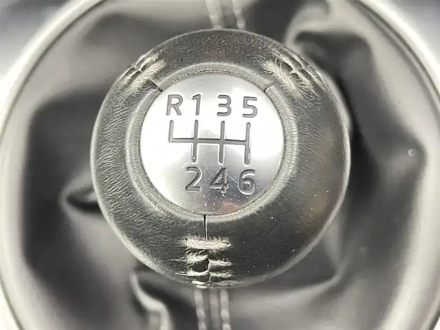 マツダ ロードスター 990S 千葉県 2022(令4)年 1.2万km マシーングレープレミアムM 専用ブルー幌/ブラインドスポットモニター/クリアランスソナー/アドバンスドスマートシティブレーキ/革巻きステアリング/ステアリングスイッチ/ETC/純正オーディオ/・AM/FM/・AUX/RAYSアルミホイール/ｂreｍboブレーキキャリパー/LEDヘッドライト/フォグランプ/オートヘッドライト/電動格納ミラー/純正フロアマット/社外シガーソケット/プッシュスタート