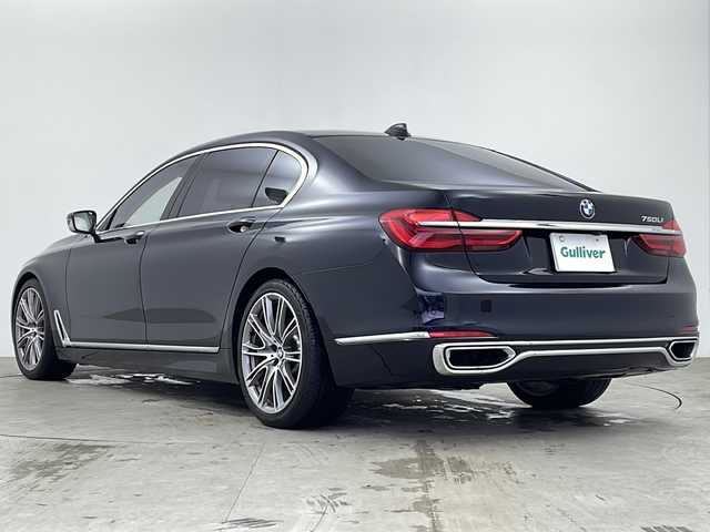 ＢＭＷ ７５０Ｌｉ セレブレーションED インディビ 鹿児島県 2017(平29)年 6.4万km 黒 ７０台限定車　/純正ナビ　/（フルセグTV/Bluetooth/DVD/CD)/アラウンドビューモニター/Ｂ＆Ｗオーディオ　/ツインサンルーフ　/レーダークルーズコントロール　　/全席ソフトクローズドア　/全席マッサージシート　/全席メモリー機能パワーシート/全席シートヒーター＆クーラー/リアエンター　/パーキングアシスト　/リモートパーキング/ステアリングアシスト/アンビエントエアパッケージ/リアコンフォートパッケージプラス/ディスプレイキー/ナイトビジョン/オートライト/オートマチックハイビーム/WAC