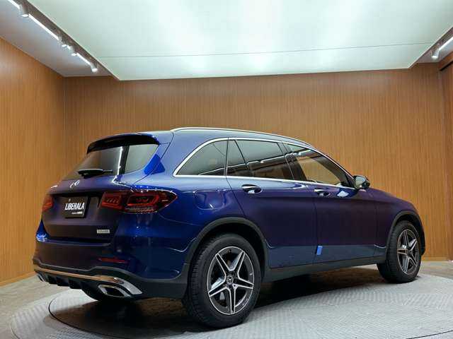 メルセデス・ベンツ ＧＬＣ２２０ d 4マチック AMGライン 千葉県 2021(令3)年 4万km ブリリアントブルーM レザーエクスクルーシブＰＫＧ　/パノラマＳＲ　/ＡＣＣ　/黒革　/ナビ　/ＴＶ　/３６０°Ｂｕｒｍｅｓｔｅｒサウンド　/シートヒーター　/ベンチレーション　/電動リアゲート　/ハイビームアシストプラス　/１オーナー