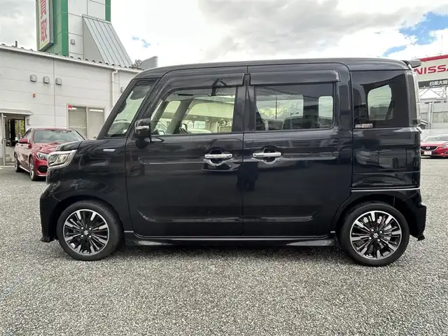 スズキ スペーシア カスタム HYBRID XS ターボ 兵庫県 2019(令1)年 9万km ブルーイッシュブラックパール3 ・ワンオーナー/・純正8インチメモリーナビ/・地デジ/DVD/BT/USB/・ステアリングリモコン/・全方位モニター/・両側パワースライドドア/・ビルトインETC/・ハーフレザーシート/・運転席シートヒーター/・ヘッドアップディスプレイ/・デュアルカメラブレーキサポート/・レーンキープアシスト/・リヤパーキングセンサー/・パドルシフト/・オートLEDヘッドランプ/・LEDフォグランプ/・純正15インチAW/・アイドリングストップ/・クルーズコントロール