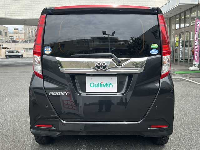 トヨタ ルーミー カスタムG S 埼玉県 2018(平30)年 7.2万km ブラックマイカメタリック 走行距離71671km/ワンオーナー/純正SDナビ（NSZT-W66T）/AM/FM/CD/MSV/フルセグＴＶ/バックカメラ/フリップダウンモニター/純正フロアマット/社外14インチAW(スタッドレス)/両側パワースライドドア/革巻きハンドル/クルーズコントロール/車線逸脱警報/衝突被害軽減システム/横滑り防止装置/先行車発進警報/アイドリングストップ/プッシュスタート/ドアバイザー/LEDヘッドライト/フォグランプ/電動格納ミラー/ウィンカーミラー/スマートキー×１/保証書/取扱説明書