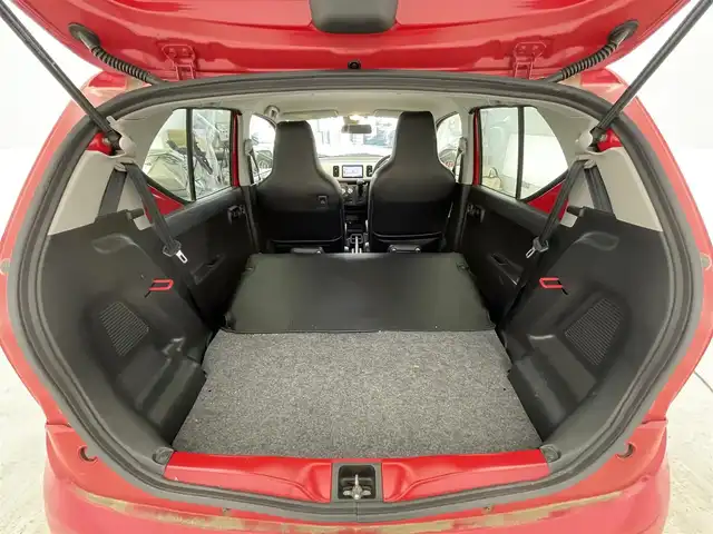 スズキ アルト S 滋賀県 2015(平27)年 7.5万km ピュアレッド 禁煙車/７インチKENWOODナビ/(ワンセグTV・Bluetooth・CD・DVD・USB・ipod・SD)/ETC/シートヒーター/衝突軽減機能/横滑り防止機能/ABS/ヘッドライトレベライザー/革調シートカバー/リモコンキー/スペアキー/エアコン/電動格納ミラー/パワーウィンドウ/社外フロアマット