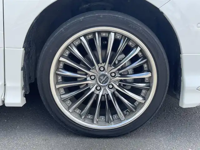 トヨタ アルファードハイブリット S タイプゴールド 道央・札幌 2020(令2)年 6.3万km ホワイトパールクリスタルシャイン ・４WD/・ワンオーナー/・衝突軽減ブレーキ/・サンルーフ/・モデリスタエアロ/・パーキングアシスト/・純正ナビ/　CD＆DVD＆BT＆TV/・バックカメラ/・全方位カメラ/・ブラインドスポットモニター/・パワーバックドア/・両側パワースライドドア/・フリップダウンモニター/・レーダークルーズコントロール/・コーナーセンサー/・レーンキープアシスト/・オートエアコン/・オートライト/・オートリトラミラー/・MT付きAT/・ビルトインETC/・JBLプレミアムサウンド/・三眼ライト/・プッシュスタート/・スマートキー/・クレンツェ20インチAW/・純正フロアマット/・ドアバイザー/・ウィンカーミラー/・フォグライト