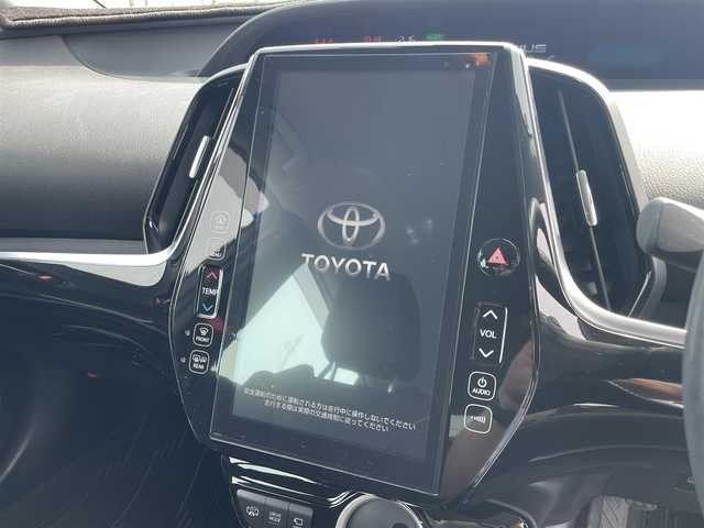 トヨタ プリウス ＰＨＶ A ナビパッケージ 茨城県 2020(令2)年 2.4万km スーパーホワイトⅡ 純正ナビ/【AM・FM・USB・iPod・BT・TV】/パーキングアシスト/パワーシート/シートヒーター/BSM/HUD/前方ドラレコ/ビルトインETC2.0/全方位カメラ/レーダークルコン/ステアリングヒーター/ステリモ/社外アルミホイール/トヨタセーフティセンス